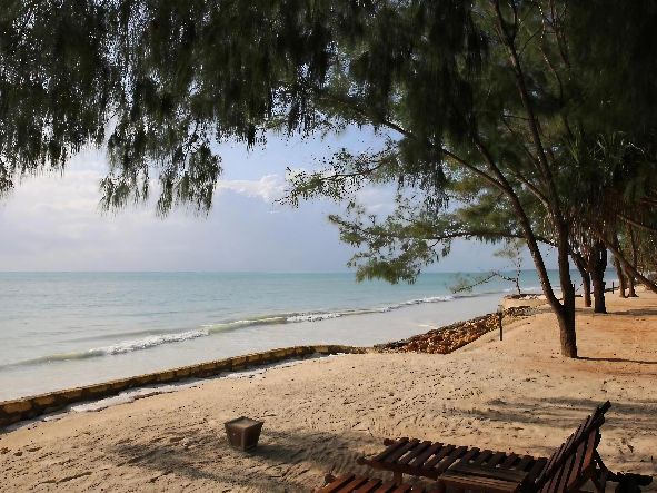 4* Sultan Sands - Zanzibar Package (5 Nights)