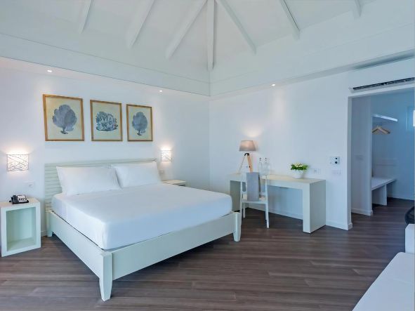 4* Sandies Bathala - Maldives Package (7 Nights)
