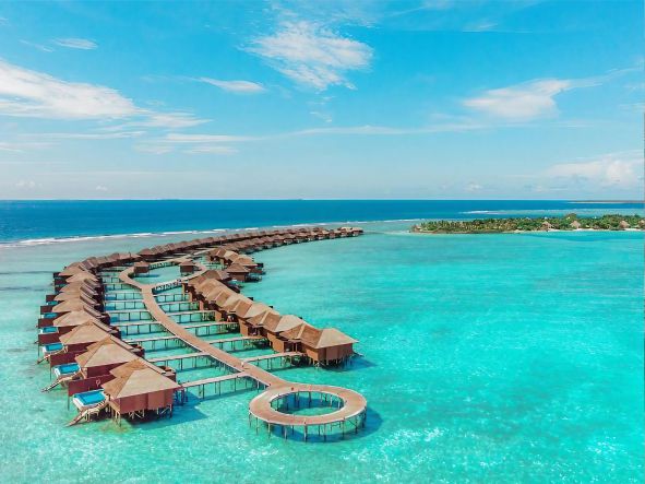 5* Hideaway Beach Resort & Spa - Maldives Package (7 Nights)