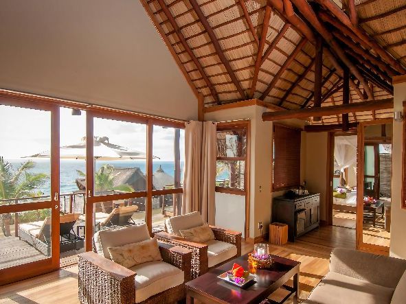 4* Massinga Beach Lodge - Mozambique Package (5 Nights)