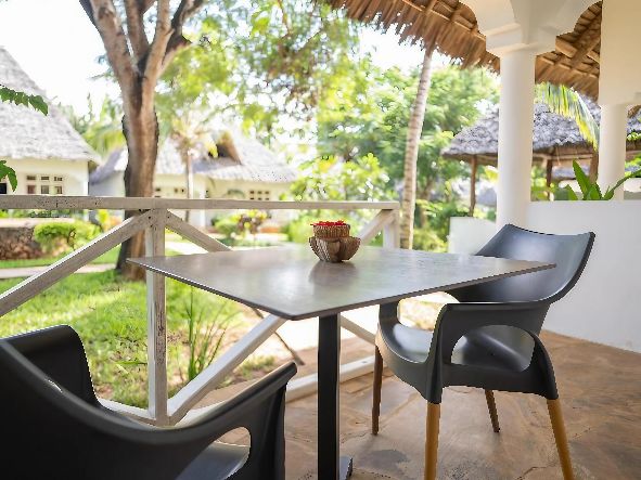 4* My Blue Hotel - Zanzibar Package (5 Nights)
