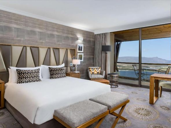 5* Arabella Hotel, Golf & Spa - Kleinmond Package (2 Nights)