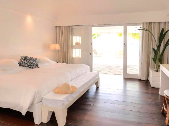 5* Diamonds Thudufushi - Maldives Package (7 Nights)