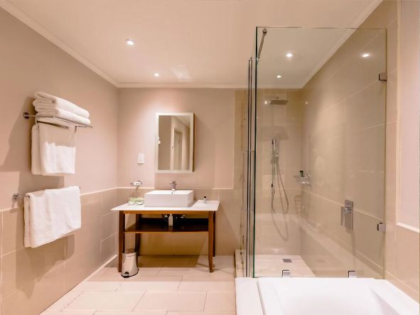 4* Gold Reef City Theme Park Hotel - Johannesburg Package (2 Nights)