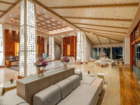 5* Katathani - Thailand Package (7 Nights)