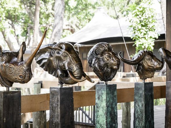 5* Xigera Safari Lodge - Okavango Delta Package (4 Nights)