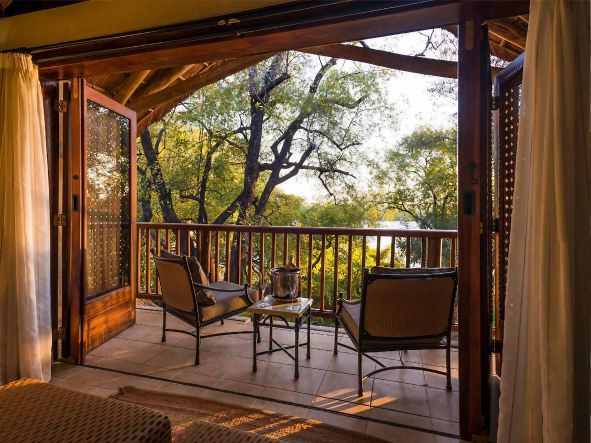 4* David Livingstone Safari Lodge & Spa - Livingstone Package (3 Nights)