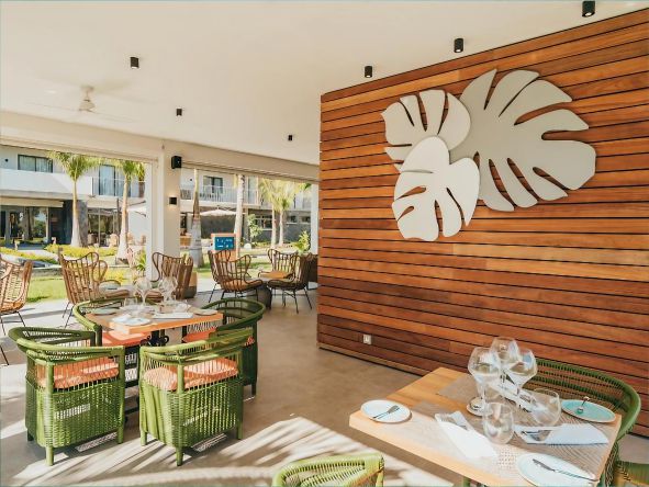 4* Domaine De Grand Baie - (4 Sleeper Apartment) Mauritius Package (7 Nights)