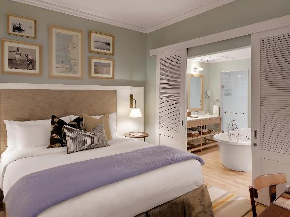4* Strand Hotel Swakopmund - Namibia Package (4 Nights)