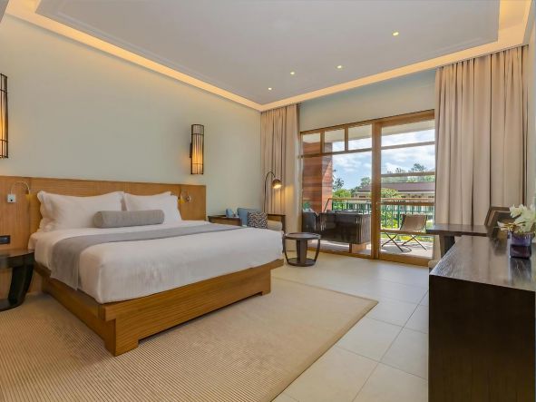 5* Savoy Resort & Spa - Seychelles Package (7 Nights)