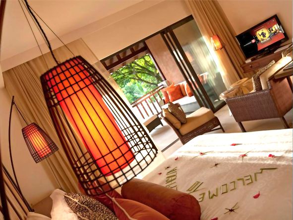 5* Constance Ephelia - Seychelles Package (7 Nights)