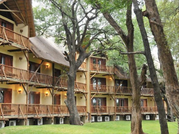 4* David Livingstone Safari Lodge & Spa - Livingstone Package (3 Nights)