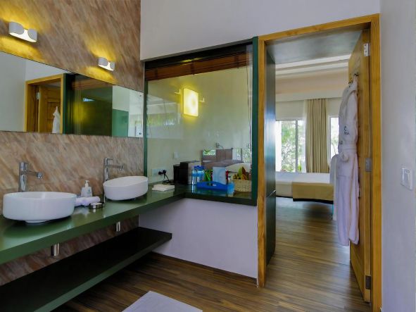 5* Cocoon Maldives - Maldives Package (7 Nights)