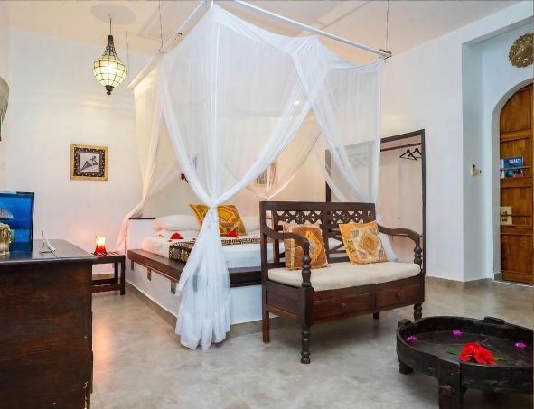 3* Jafferji Beach Retreat - Zanzibar Package (7 Nights)