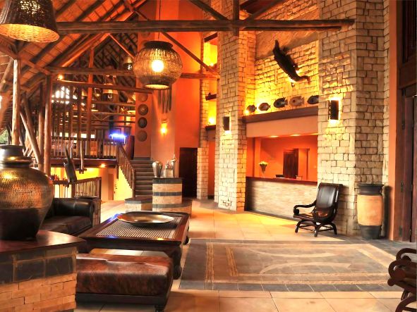 4* David Livingstone Safari Lodge & Spa - Livingstone Package (3 Nights)