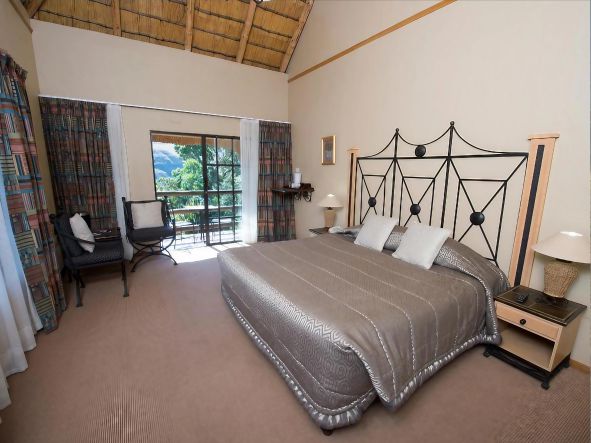 4* Cathedral Peak Hotel - Central Drakensberg Family Package (2 Nights)