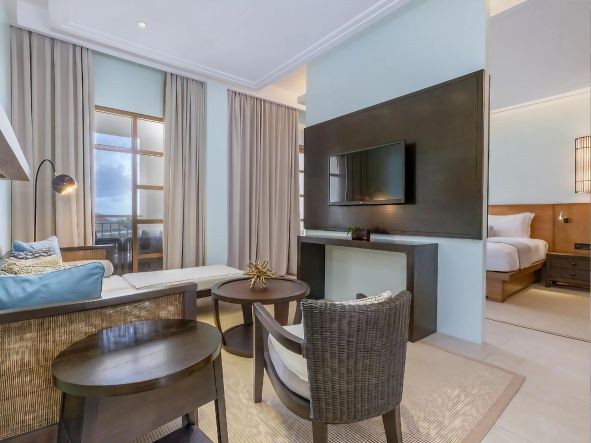 5* Savoy Resort & Spa - Seychelles Package (7 Nights)