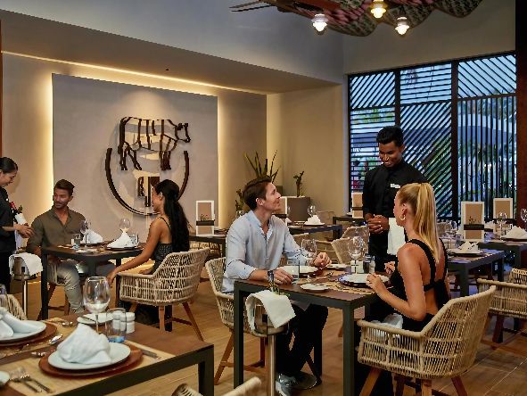 4* Riu Atoll Hotel - Maldives Package (7 Nights)