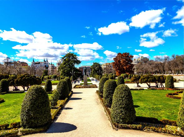 4* Viva Espana - Barcelona & Madrid Package (6 Nights)
