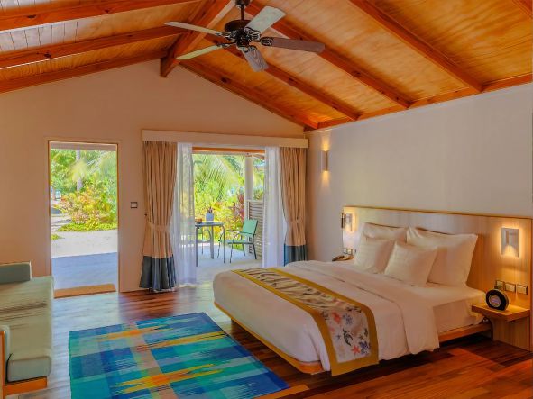 4* Meeru Island Resort & Spa - Maldives Package (7 Nights)