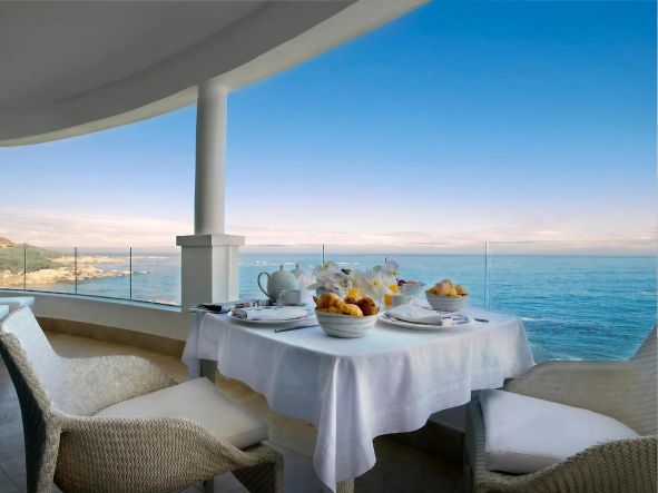5* The Twelve Apostles Hotel & Spa - Package (2 Nights)
