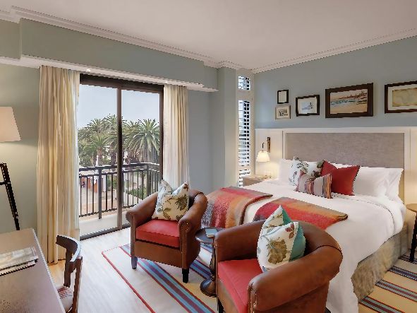 4* Strand Hotel Swakopmund - Namibia Package (4 Nights)