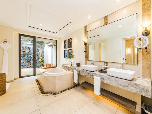 5* Maradiva Villas Resort & Spa - Mauritius Package (7 Nights)