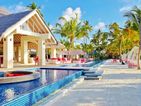 5* Kandima - Maldives Package (7 Nights)