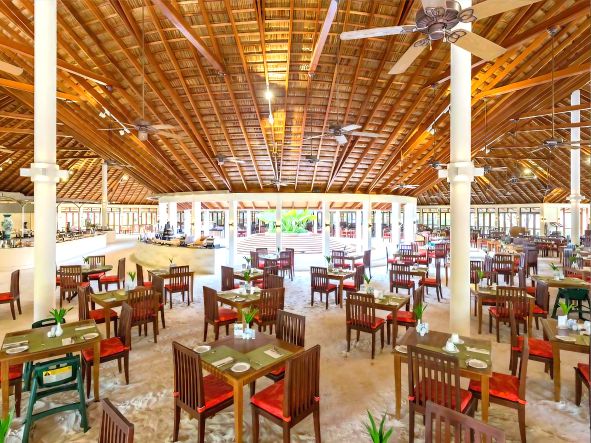 4* Meeru Island Resort & Spa - Maldives Package (7 Nights)