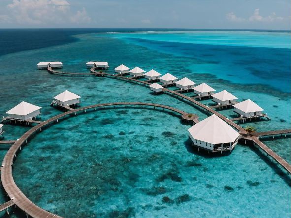 5* Diamonds Thudufushi - Maldives Package (7 Nights)