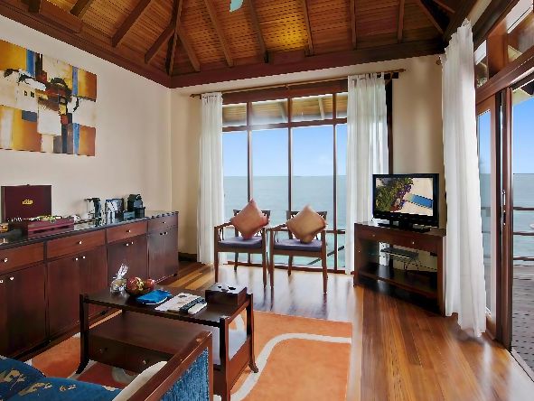 4* Sun Siyam Olhuveli - Maldives Package (7 Nights)