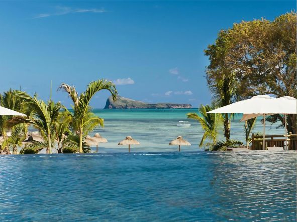 4* Zilwa Attitude - Mauritius Family Package (7 Nights)