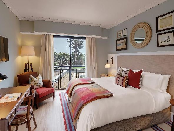 4* Strand Hotel Swakopmund - Namibia Package (4 Nights)