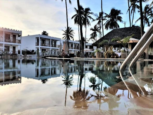 3* Plus Zanzibar Bay Resort - Zanzibar Package (7 Nights)
