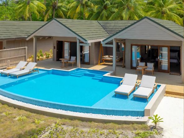 4* Meeru Island Resort & Spa - Maldives Package (7 Nights)