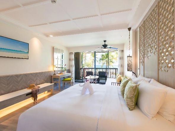 5* Katathani - Thailand Package (7 Nights)