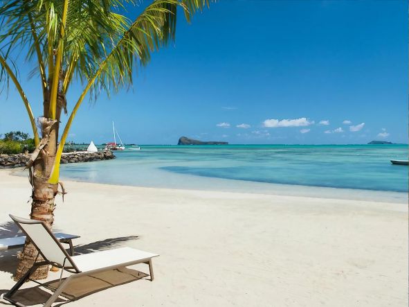 4* Zilwa Attitude - Mauritius Family Package (7 Nights)