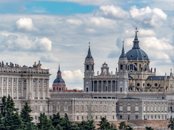 4* Viva Espana - Barcelona & Madrid Package (6 Nights)