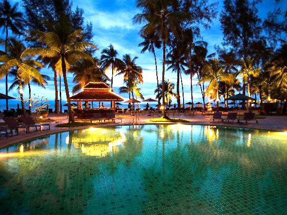 5* Robinson Khao Lak - Thailand Package (7 Nights)