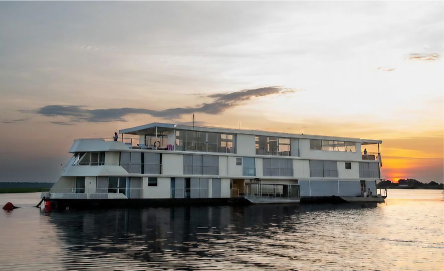 5* Zambezi Queen Safari Boat - 3 Night Package