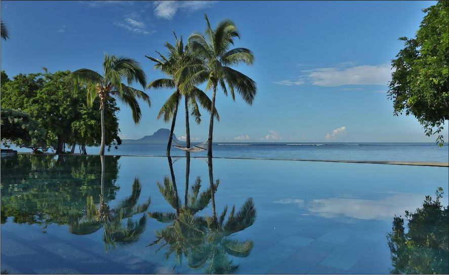5* Maradiva Villas Resort & Spa - Mauritius Package (7 Nights)